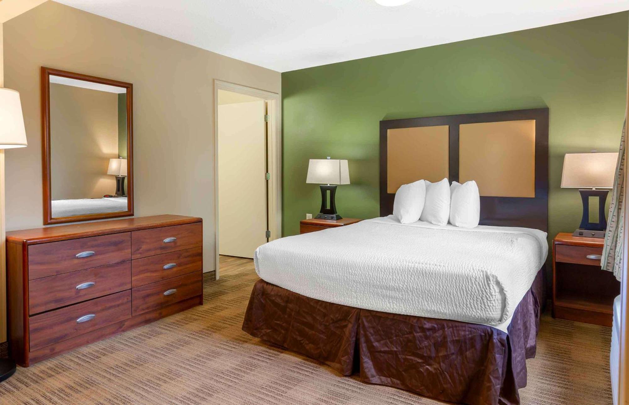 Extended Stay America Suites - Raleigh - North Raleigh - Wake Towne Dr מראה חיצוני תמונה