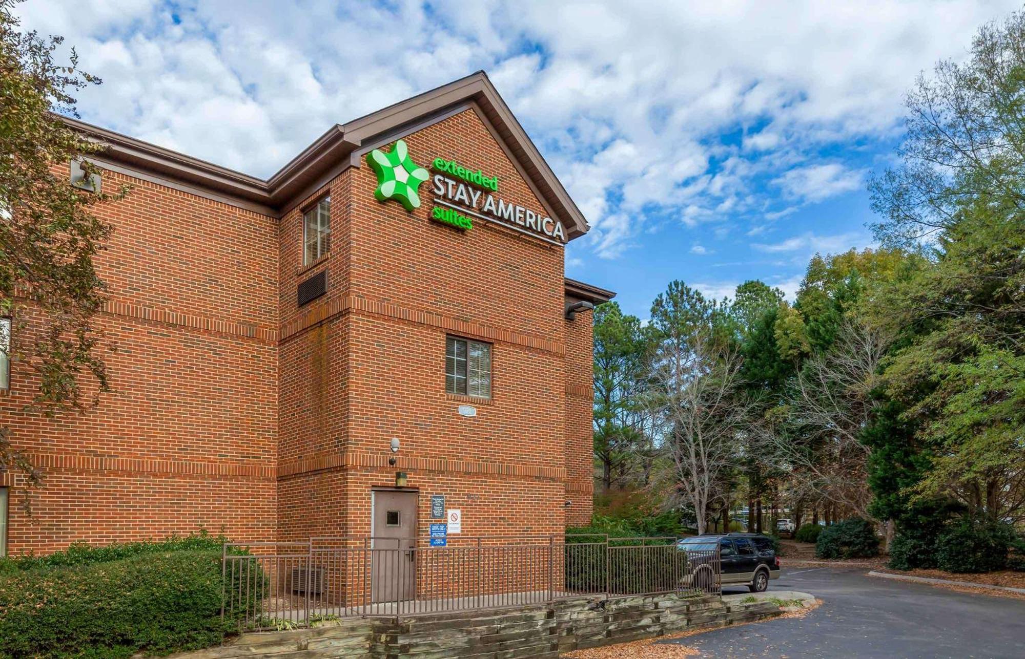 Extended Stay America Suites - Raleigh - North Raleigh - Wake Towne Dr מראה חיצוני תמונה